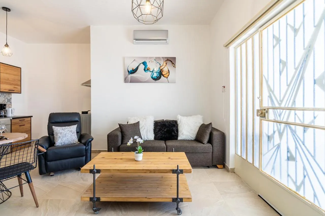 Nala - 2 Bedroom Apartment In Larnaca